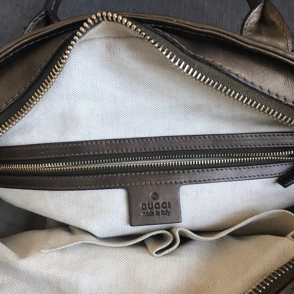 GUCCI Beige Metallic GG Canvas Heart-Bit Top Handle Bag - Picture 7 of 16
